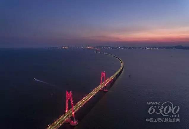 港珠澳大橋美麗夜景