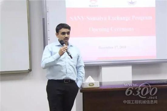 阿比吉特教授發(fā)言