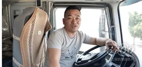 人在路上，心在家鄉(xiāng)