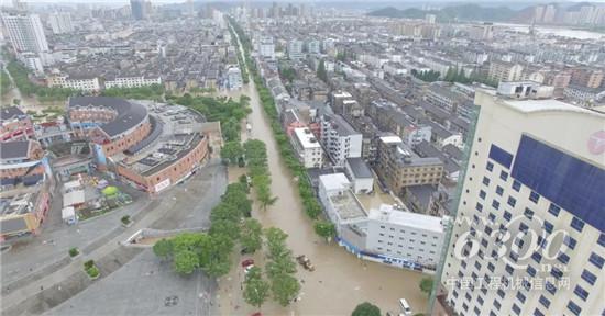 山推股份聯(lián)合代理商積極支援浙江公路抗擊臺(tái)風(fēng)“利奇馬”