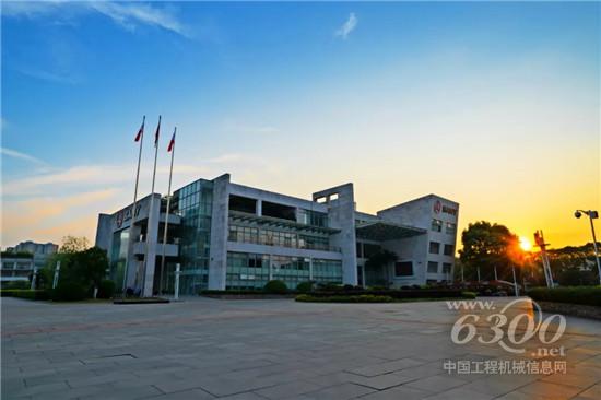 盛夏三一驚艷了時(shí)光