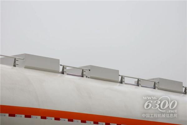 中集凌宇新款鋁合金易燃液體運輸車，來了！