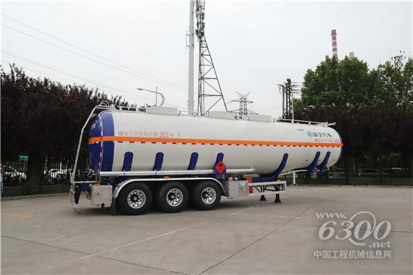 中集凌宇新款鋁合金易燃液體運輸車，來了！