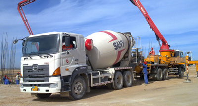三一重工SY5250GJB48方/歐Ⅲ(日野/灘柴發(fā)動(dòng)機(jī))攪拌車(chē)