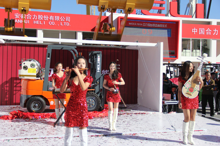 BICES 2013展會(huì)精彩表演