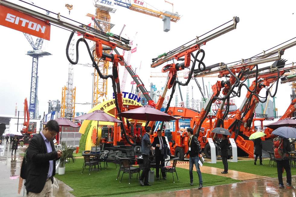 Bauma China 2016——江西鑫通機(jī)械制造有限公司展臺(tái)風(fēng)采