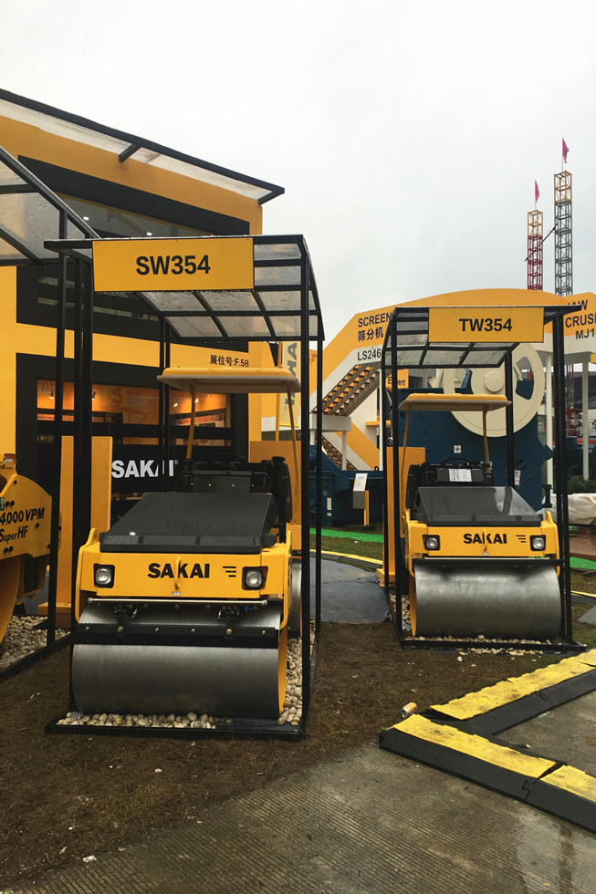 Bauma China 2016——酒井工程機(jī)械(上海)有限公司展臺風(fēng)采