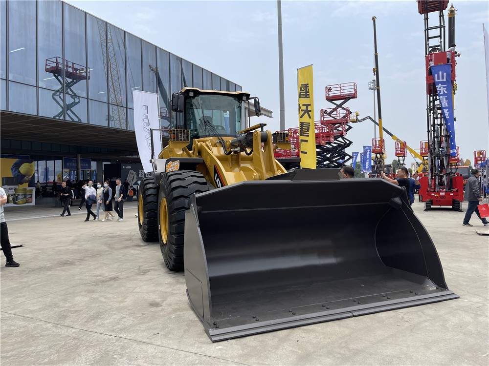 2023長(zhǎng)沙國(guó)際工程機(jī)械展覽會(huì)展臺(tái)風(fēng)采：雷沃重工