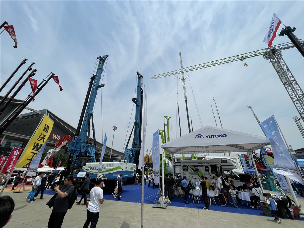2023長沙國際工程機(jī)械展覽會(huì)展臺(tái)風(fēng)采：宇通重裝