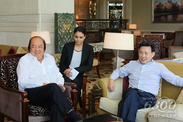 梁穩(wěn)根與印尼國(guó)信集團(tuán)主席翁俊民