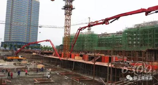 徐工泵車“雙龍”助力江西紅色之鄉(xiāng)住宅建設(shè)獲好評(píng)