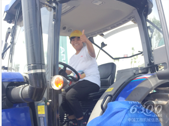 雷沃歐豹成為濱州機(jī)手大賽唯一指定用車6.png