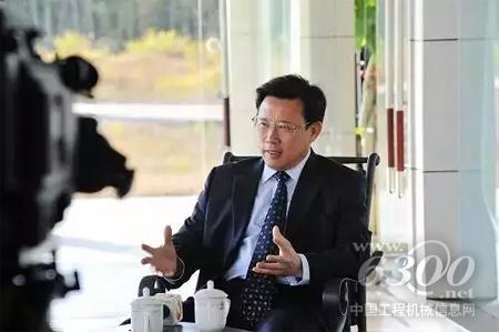 三一重工董事長梁穩(wěn)根