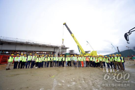中聯(lián)重科在香港舉行大噸位全地面起重機(jī)推廣會