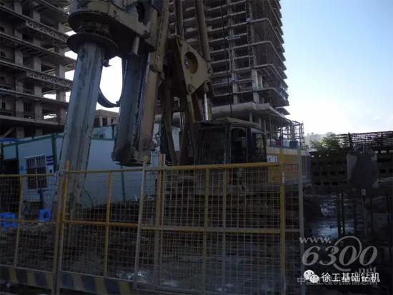 帝景苑工地上，徐工旋挖鉆機施工現(xiàn)場