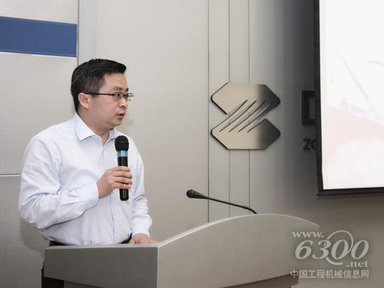 中聯(lián)重科副總裁蘇用專給予項目團隊高度肯定