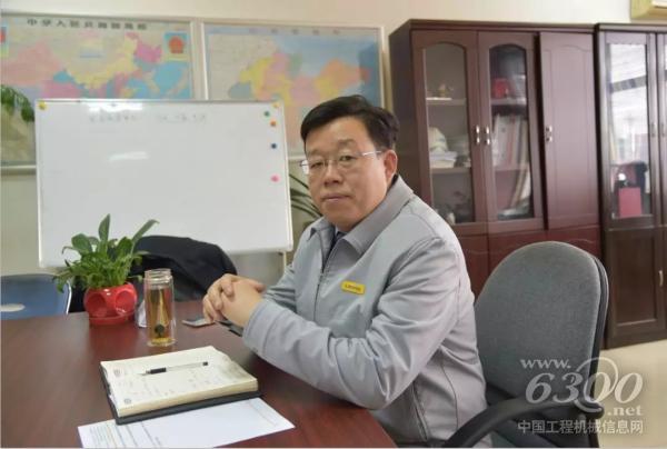 雷沃工程機械集團副總經(jīng)理、裝載機業(yè)務總監(jiān)王金華