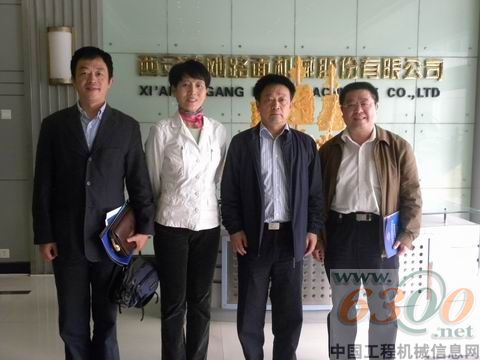 陜西省工信廳田力副廳長一行視察達(dá)剛路機(jī)