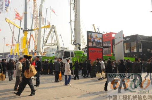 鴻得利，寶馬展