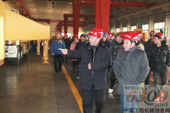 “誠動·2011”徐工建機(jī)客戶活動拉開序幕