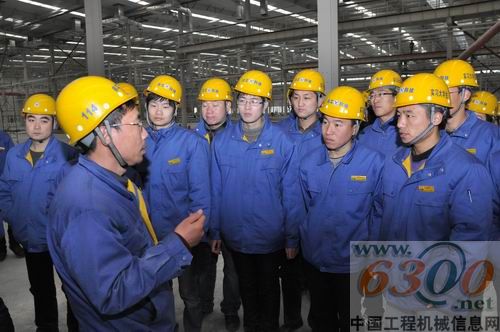 與徐工成長