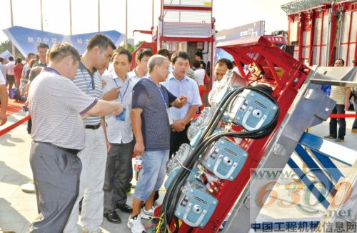 施工升降機(jī)